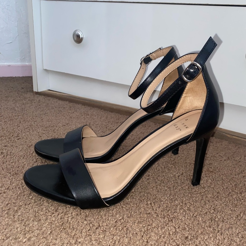 Black Stiletto Heels